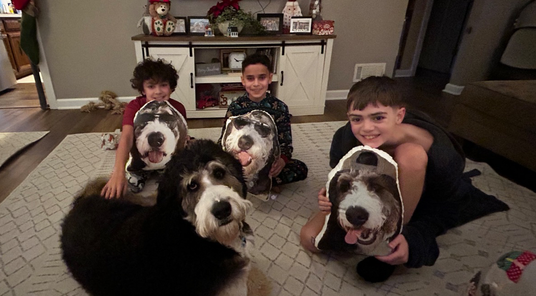 Why Custom Photo Pillows Make the Best Personalized Gifts for Every Relationship