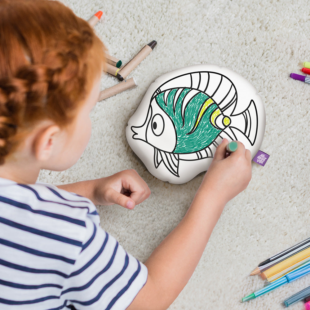 10" Almohada para colorear de peces