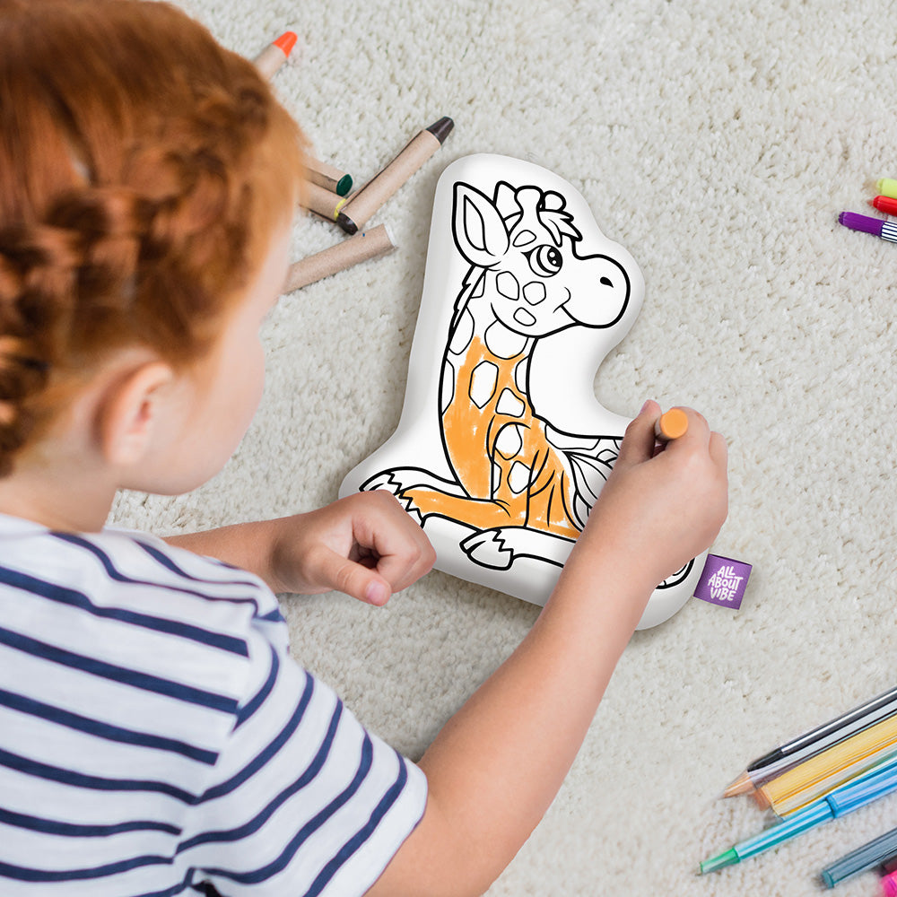 10" Almohada para Colorear de Jirafa Adorable
