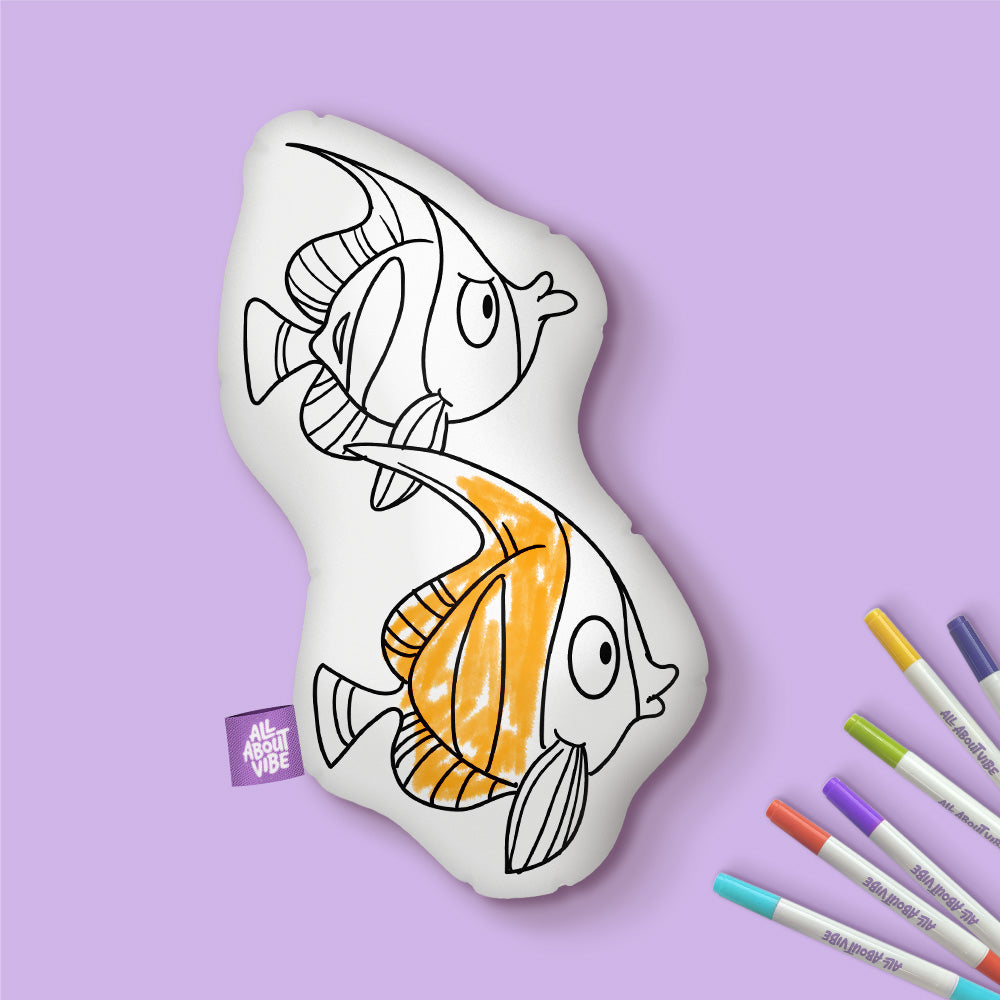10" Almohada para colorear de peces