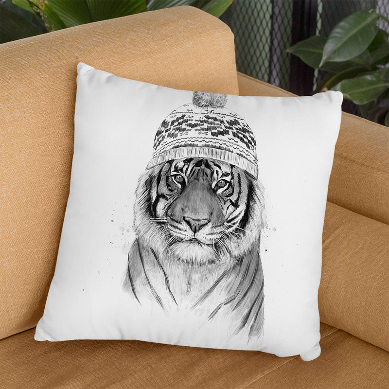 Siberian Tiger 1-1 Bw Throw Pillow By Balazs Solti